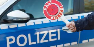 Halt, Polizeikontrolle.